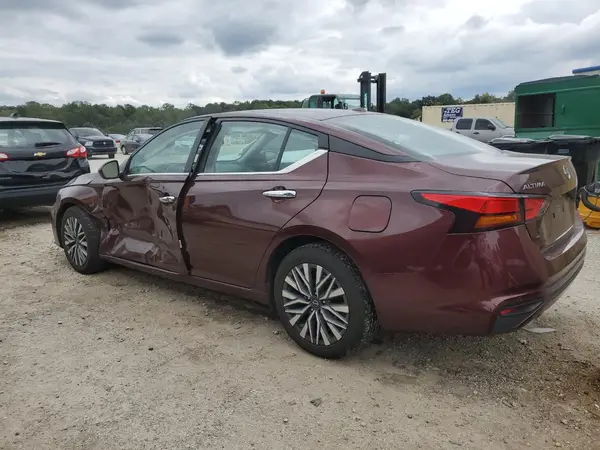 1N4BL4DV1RN371221 2024 NISSAN ALTIMA - Image 2