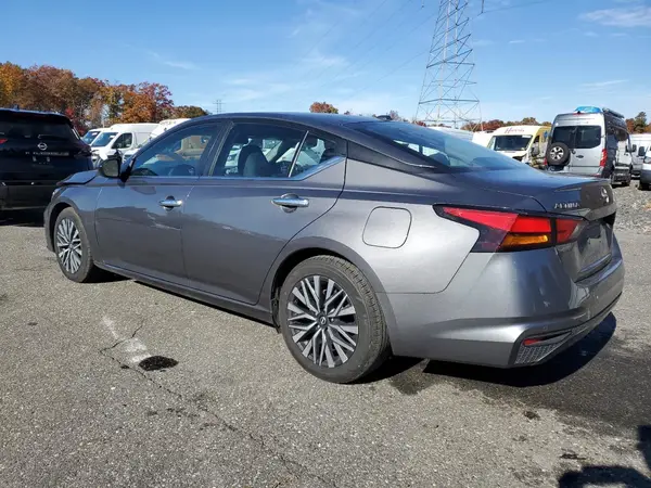 1N4BL4DV1RN383062 2024 NISSAN ALTIMA - Image 2