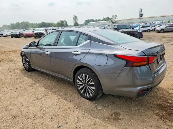 1N4BL4DV1RN383952 2024 NISSAN ALTIMA - Image 2