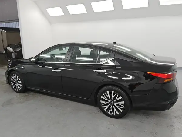 1N4BL4DV1RN384843 2024 NISSAN ALTIMA - Image 2