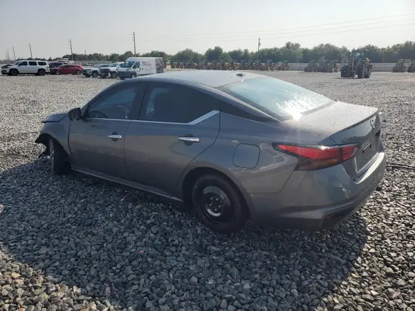 1N4BL4DV1RN385054 2024 NISSAN ALTIMA - Image 2