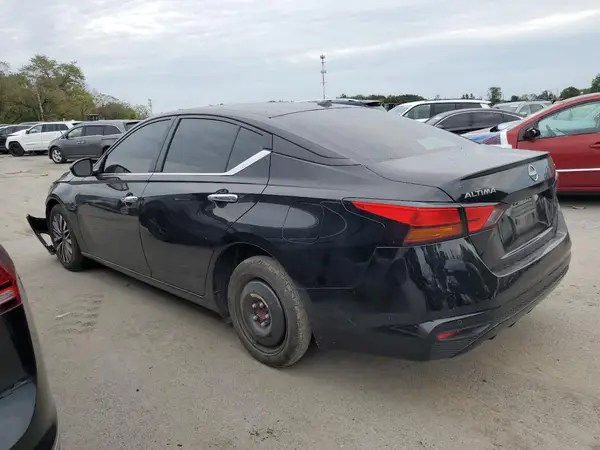 1N4BL4DV1RN386155 2024 NISSAN ALTIMA - Image 2