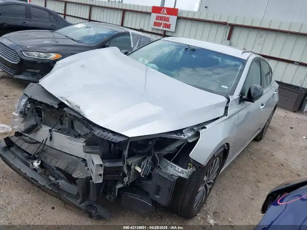 1N4BL4DV1RN391436 2024 NISSAN ALTIMA - Image 2