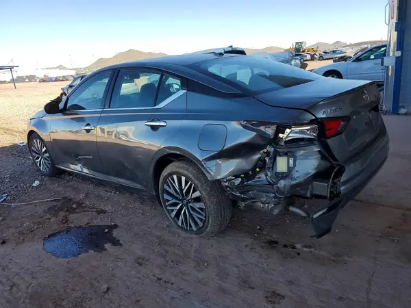 1N4BL4DV1RN394367 2024 NISSAN ALTIMA - Image 2