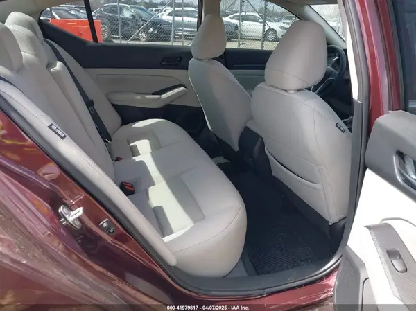 1N4BL4DV1RN407831 2024 NISSAN ALTIMA - Image 8