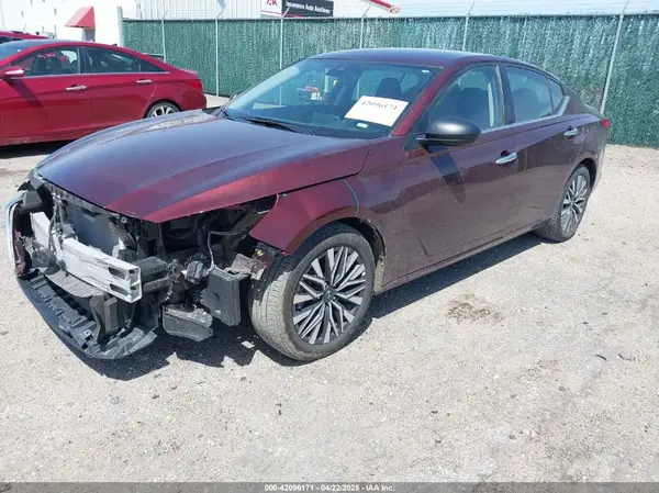 1N4BL4DV1RN409109 2024 NISSAN ALTIMA - Image 2