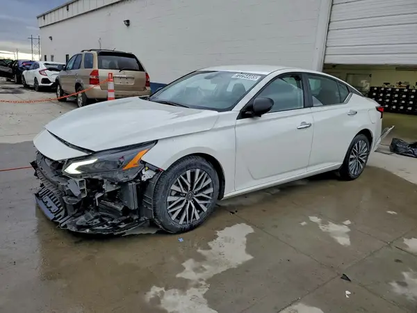 1N4BL4DV1RN418652 2024 NISSAN ALTIMA - Image 1