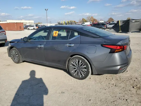 1N4BL4DV1RN425861 2024 NISSAN ALTIMA - Image 2