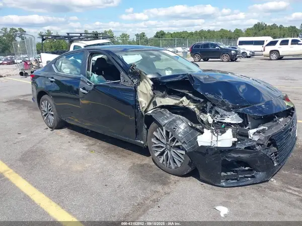 1N4BL4DV1RN431739 2024 NISSAN ALTIMA - Image 1