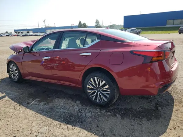 1N4BL4DV1SN301773 2025 NISSAN ALTIMA - Image 2