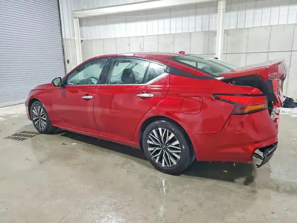 1N4BL4DV1SN302874 2025 NISSAN ALTIMA - Image 2