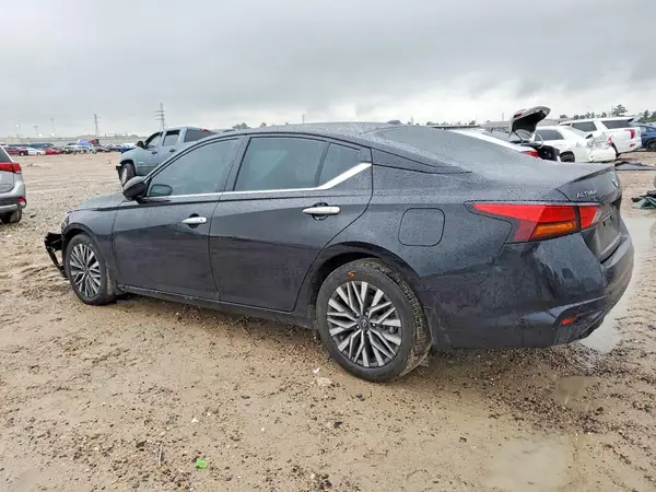 1N4BL4DV1SN334756 2025 NISSAN ALTIMA - Image 2