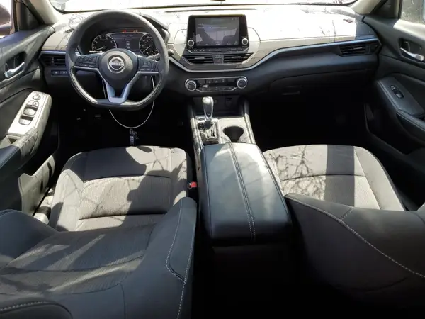 1N4BL4DV1SN339245 2025 NISSAN ALTIMA - Image 8