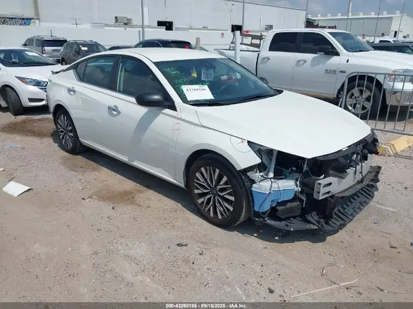 1N4BL4DV1SN362525 2025 NISSAN ALTIMA - Image 1