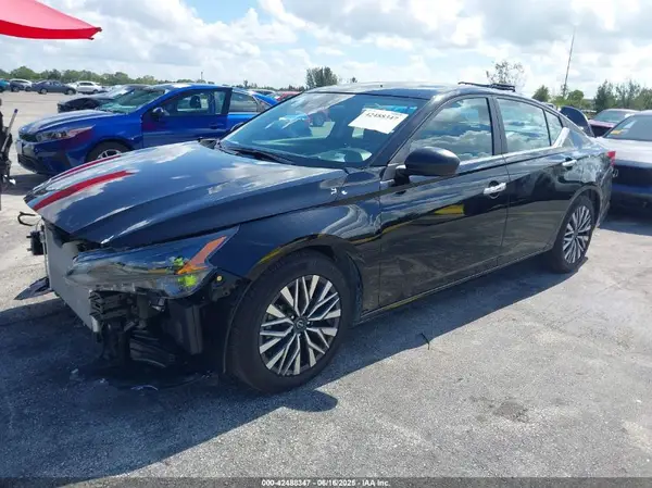 1N4BL4DV1SN367918 2025 NISSAN ALTIMA - Image 2