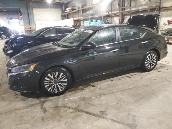 1N4BL4DV1SN369300 2025 NISSAN ALTIMA - Image 1