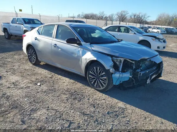 1N4BL4DV1SN384119 2025 NISSAN ALTIMA - Image 1