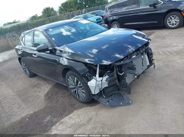 1N4BL4DV1SN384217 2025 NISSAN ALTIMA - Image 1