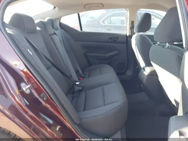 1N4BL4DV1SN390275 2025 NISSAN ALTIMA - Image 8