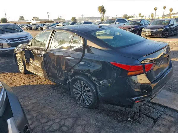1N4BL4DV1SN397601 2025 NISSAN ALTIMA - Image 2