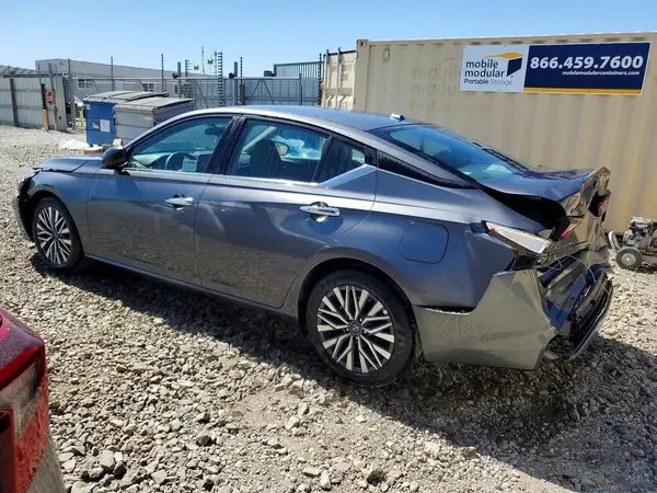 1N4BL4DV1SN432993 2025 NISSAN ALTIMA - Image 2
