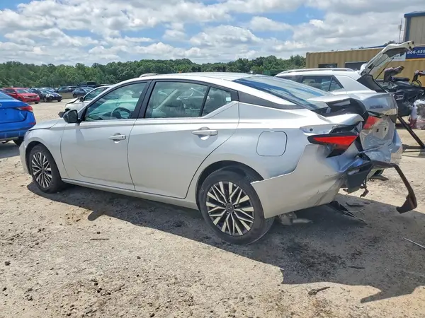 1N4BL4DV1TN304982 2026 NISSAN ALTIMA - Image 2