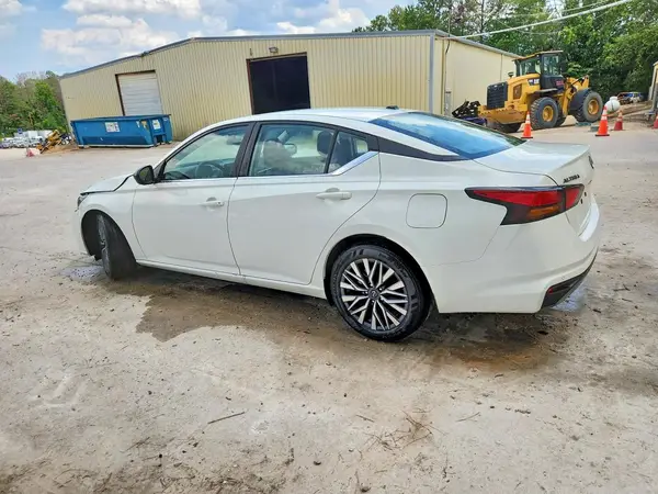 1N4BL4DV1TN312550 2026 NISSAN ALTIMA - Image 2