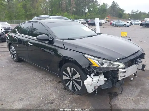 1N4BL4DV2KC107748 2019 NISSAN ALTIMA - Image 1