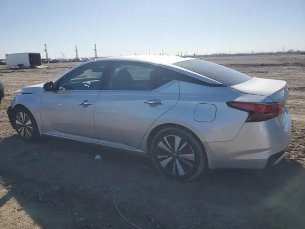 1N4BL4DV2KC118443 2019 NISSAN ALTIMA - Image 2