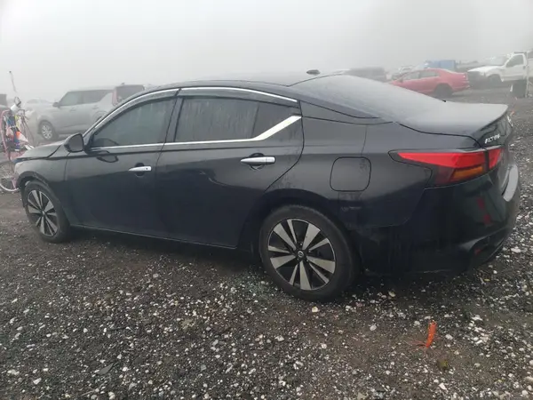 1N4BL4DV2KC119799 2019 NISSAN ALTIMA - Image 2
