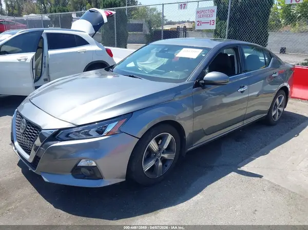 1N4BL4DV2KC122105 2019 NISSAN ALTIMA - Image 2