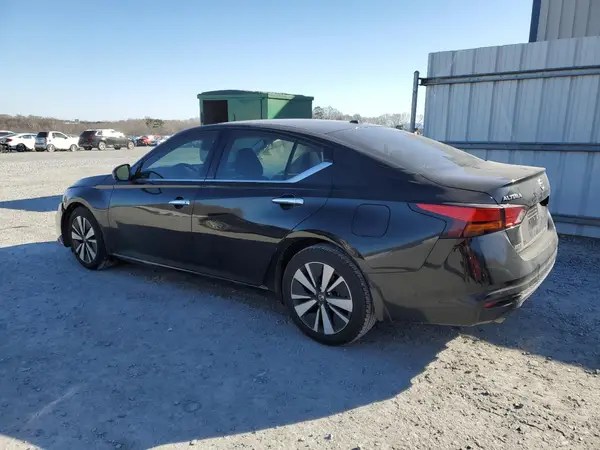 1N4BL4DV2KC138739 2019 NISSAN ALTIMA - Image 2