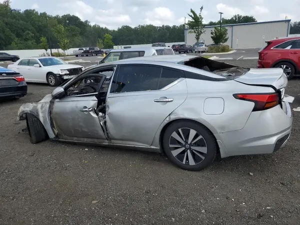 1N4BL4DV2KC162491 2019 NISSAN ALTIMA - Image 2