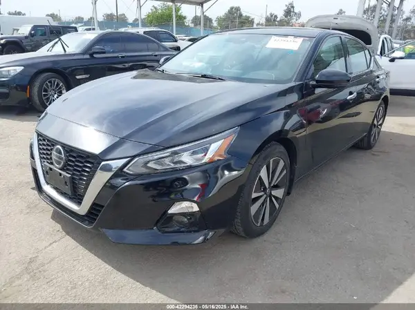 1N4BL4DV2LC212565 2020 NISSAN ALTIMA - Image 2
