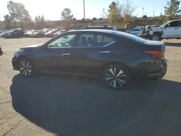 1N4BL4DV2MN312705 2021 NISSAN ALTIMA - Image 2