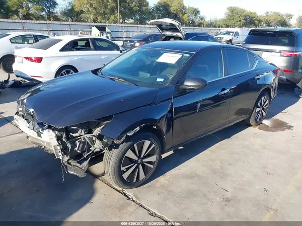 1N4BL4DV2MN314146 2021 NISSAN ALTIMA - Image 2