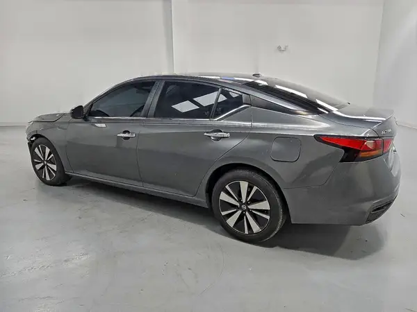 1N4BL4DV2MN330573 2021 NISSAN ALTIMA - Image 2