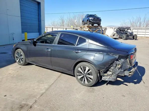 1N4BL4DV2MN338088 2021 NISSAN ALTIMA - Image 2