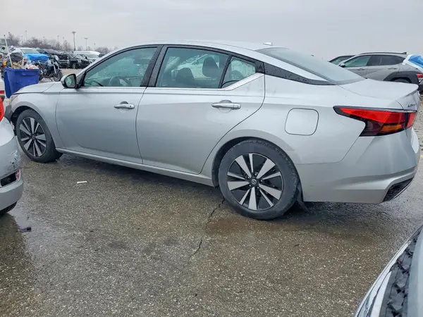1N4BL4DV2MN341203 2021 NISSAN ALTIMA - Image 2