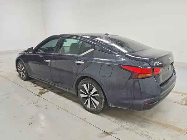 1N4BL4DV2MN361791 2021 NISSAN ALTIMA - Image 2