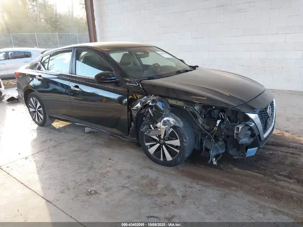 1N4BL4DV2MN372628 2021 NISSAN ALTIMA - Image 1