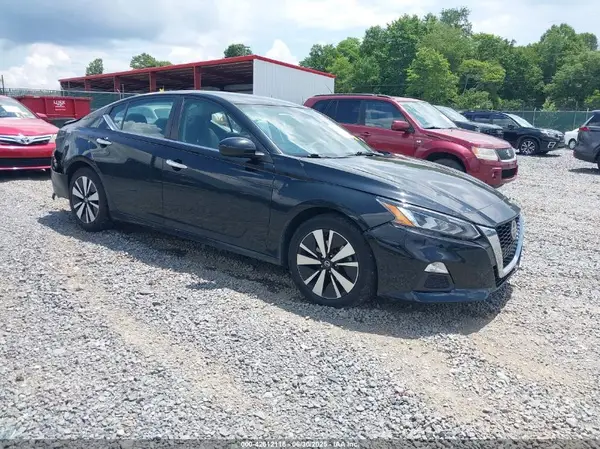 1N4BL4DV2MN375710 2021 NISSAN ALTIMA - Image 1