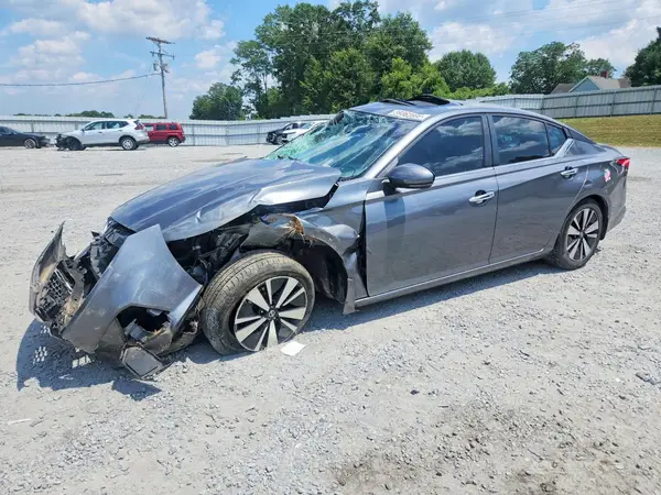 1N4BL4DV2MN413873 2021 NISSAN ALTIMA - Image 1