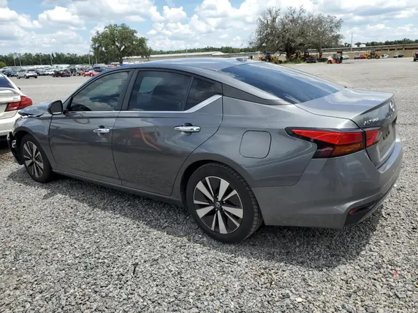 1N4BL4DV2MN416529 2021 NISSAN ALTIMA - Image 2