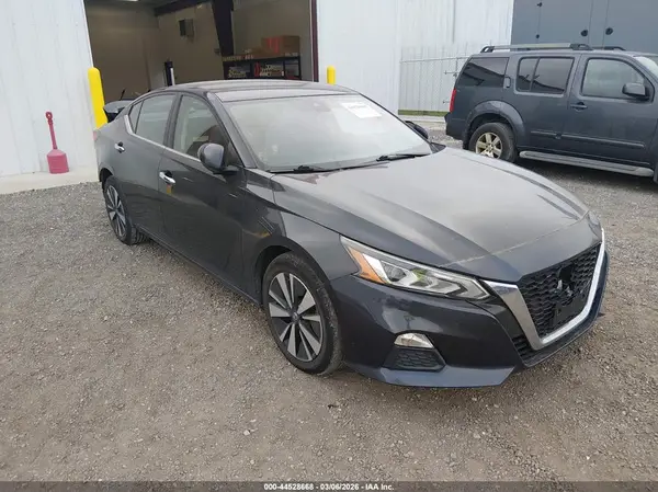 1N4BL4DV2NN303035 2022 NISSAN ALTIMA - Image 1