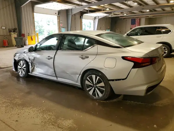 1N4BL4DV2NN325391 2022 NISSAN ALTIMA - Image 2