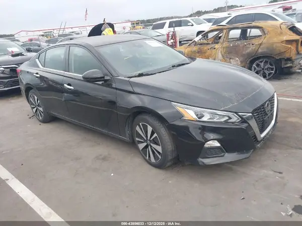 1N4BL4DV2NN326475 2022 NISSAN ALTIMA - Image 1