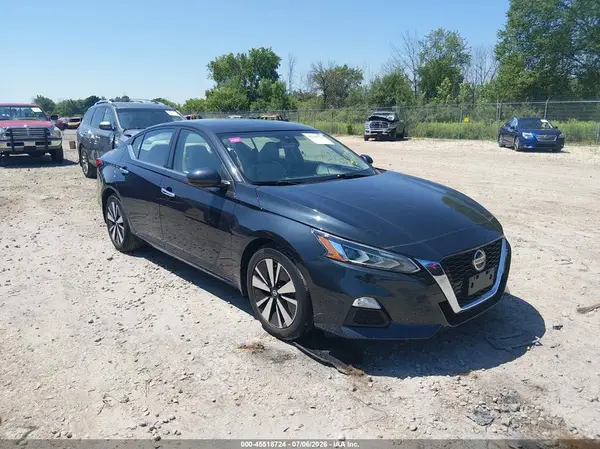 1N4BL4DV2NN330882 2022 NISSAN ALTIMA - Image 1