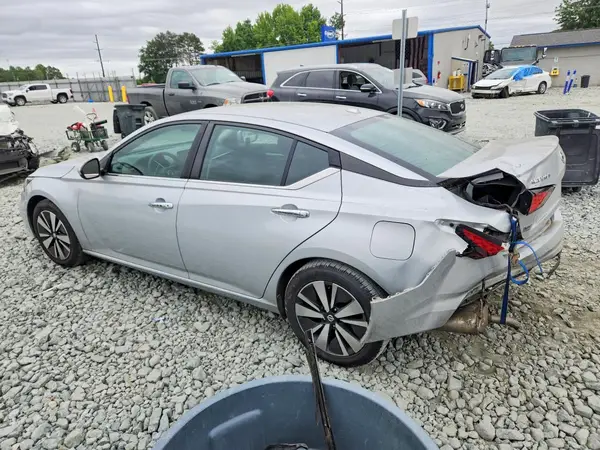 1N4BL4DV2NN335337 2022 NISSAN ALTIMA - Image 2