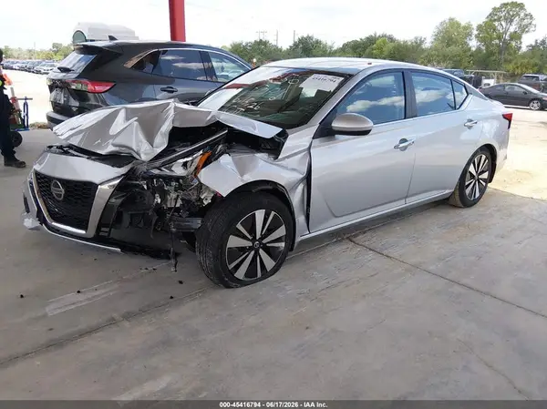 1N4BL4DV2NN336861 2022 NISSAN ALTIMA - Image 2